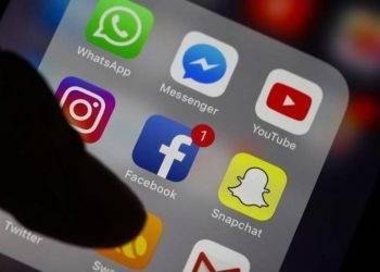 فيسبوك تعلن انتهاء العطل الذي أصاب تطبيقات عدة.. ما سبب العطل؟