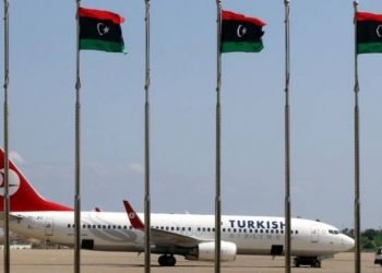 تركيا تنصح رعاياها في ليبيا وقوات حفتر تعلن التعبئة العامة