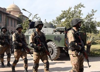 قتلى من الجيشين الباكستاني والهندي باشتباكات حدودية