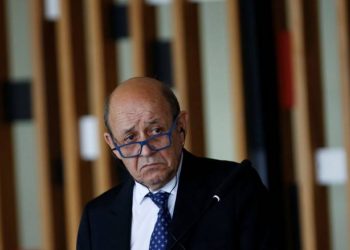 فرنسا ترد على ترامب: لا نحتاج إلى إذن للتحدث مع إيران