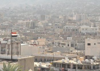 وزير يمني: الإمارات استغلت الأزمة للسيطرة على موانئ بلادنا