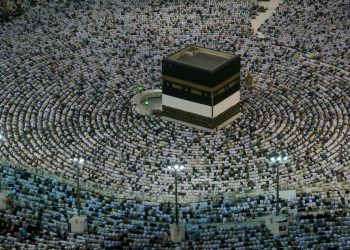 1.8 مليون حاج يصلون السعودية لأداء الفريضة
