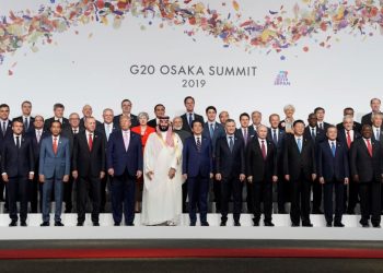 ناشونال إنترست: من ذا الذي يحكم العالم بالقرن 21؟