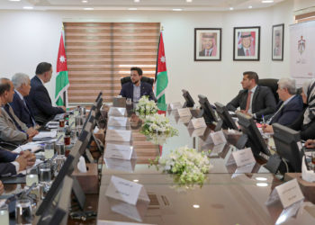 ولي العهد خلال زيارته لوزارة العمل: الملك يريد خطط تشغيل يلمس المواطن نتائجها