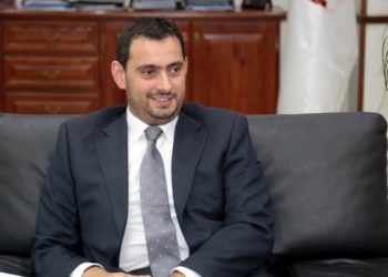 الحموري: ملتزمون بتطبيق الحوافز الضريبية للقطاع الصناعي