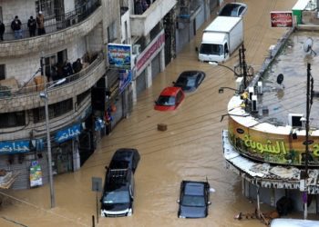 بدء صرف الدفعة الأولى من تعويضات تجار وسط البلد