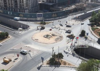 ناشطون ينتقدون إزالة دواوير “الخامس والسادس” المفاجئ