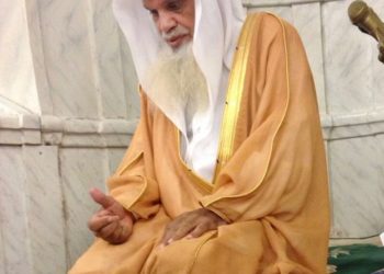 تعاطف مع الحذيفي إمام المسجد النبوي بعد تعرضه لجلطة