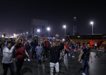 أحزاب مصرية تتجنب المطالبة برحيل السيسي وتطالب بالإفراج عن المعتقلين