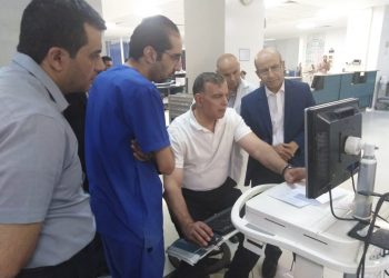 وزير الصحة يتفقد مستشفى الأمير حمزة