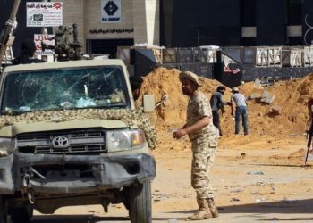 بعد ترنح قواته..حفتر يبحث عن مخرج “مشرف”