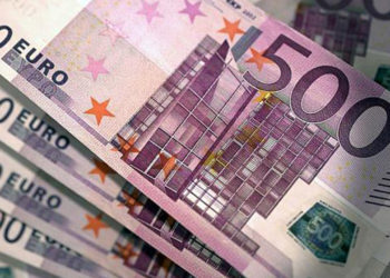 المفوضية الأوروبية تتبنى مقترح مساعدات للأردن بقيمة 551 مليون دولار