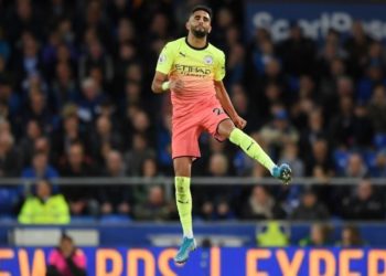 مانشستر سيتي يعود من ليفربول بفوز ثمين على إيفرتون