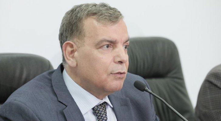 وزير الصحة الدكتور سعد جابر