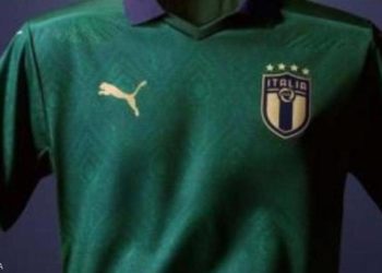 بعد 100 عام.. منتخب إيطاليا يستبدل “قميص العمر”
