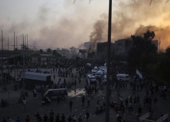 9 قتلى وحظر تجول في بغداد
