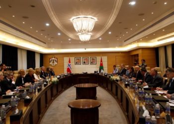 الرزاز ورئيسة وزراء النرويج
