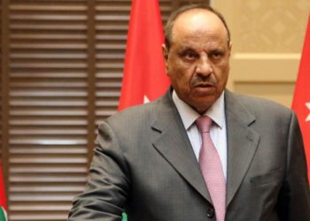 “حماد” يوجه المحافظين لحل المشاكل العشائرية والتواصل مع المواطنين