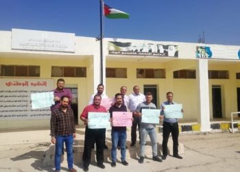 تصعيد الحكومة غير مجدٍ.. إضراب المعلمين مستمرٌ بيومه التاسع عشر
