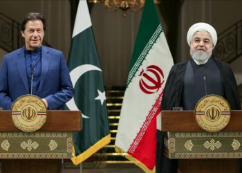 عمران خان: لا نريد حربا بين السعودية وإيران