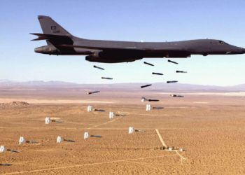 قاصفات B-1B