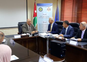 نقيب المهندسين ورئيس ديوان الخدمة المدنية