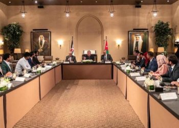 الملك يلتقي مجموعة من الشباب الريادي