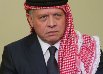 الملك يعزي الشيخ خليفة بن زايد آل نهيان بوفاة الشيخ سلطان بن زايد