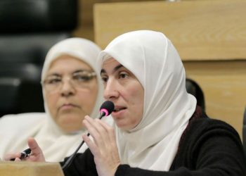 طهبوب: الحكومة لم تراجع الحد الأدنى للأجور منذ عامين والبطاينة يبرر بـ”التحديات”