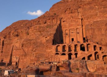 البترا