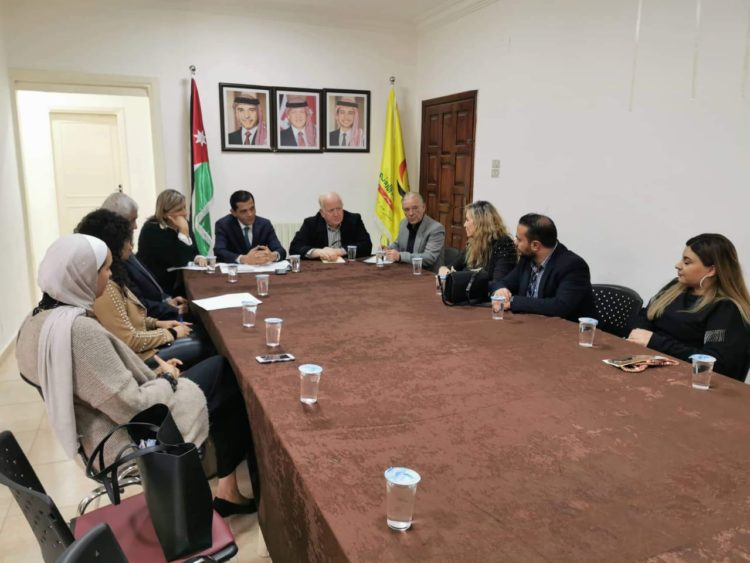 حوارية حول الأحزاب والشباب