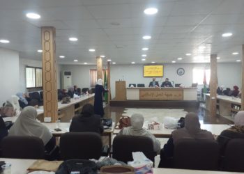 العضايلة خلال لقاء القطاع النسائي بحزب جبهة العمل الإسلامي