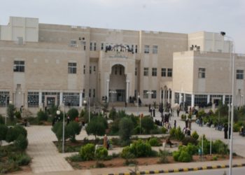 30 دينارا علاوة موحدة لجميع العاملين في آل البيت