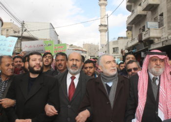 فعاليات سياسية وحزبية لـ”البوصلة”: إسقاط اتفاقية الغاز أو إسقاط الحكومة