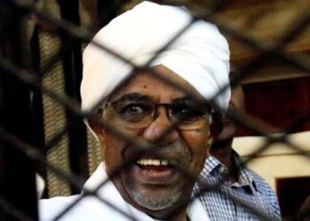 السودان: تسليم البشير للجنائية الدولية رهن مفاوضات السلام