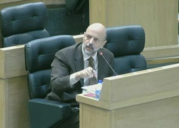 الرزاز: الحكومة بصدد إعداد مشروع حول مجالس المحافظات