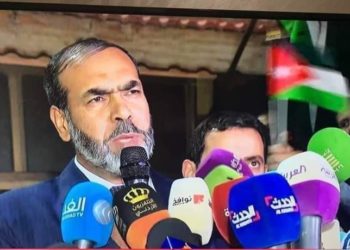 النواصرة يعلق حضوره لجلسات “المركز الوطني للمناهج”