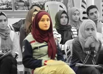 الطالبة قمر الجعبة .. “الشهادة” على طريق الهندسة