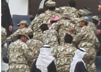 مشاجرة بين نواب الكويت بسبب قانون العفو الشامل (شاهد)