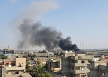 رغم “هدنة كورونا”.. حفتر يواصل قصف طرابلس لليوم الثاني