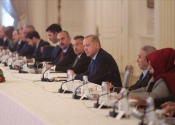 أردوغان: سنواصل اتخاذ تدابير للسيطرة على تفشي كورونا
