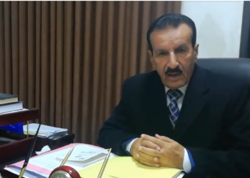 العكايلة يطالب الحكومة بـ “حظر منظم” مع تدابير صحية مشددة