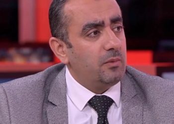 خبير طاقة لـ “البوصلة”: تخفيض الحكومة ضمن المتوقع والنفط سيهوي دون 15 دولارًا