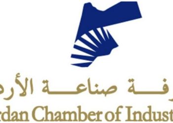 مصانع الأغذية والأدوية تعود للإنتاج اليوم