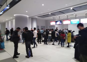 عشرات الأردنيين عالقون في مطار اسطنبول