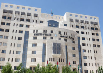 الصحة توجه لإيصال الأدوية الشهرية للمرضى لمنازلهم