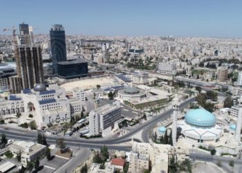 بالصور.. هكذا بدت المملكة الجمعة بالحظر الشامل