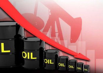 هبوط حاد بأسعار النفط لأكثر من 5 بالمئة