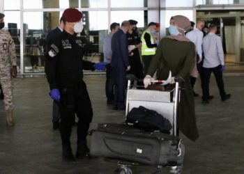 وزارة الصحة: نتائج فحص 4 طلاب عائدين جاءت سلبية