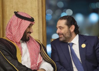 ما هي فحوى زيارة السفير السعودي للحريري؟